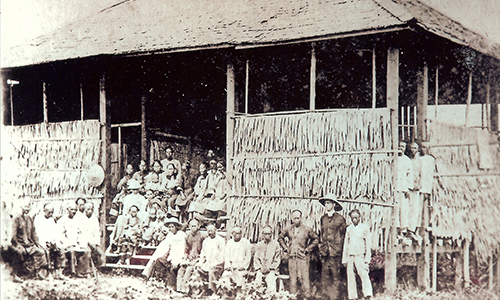 A colony of Chinese Christians in Borneo