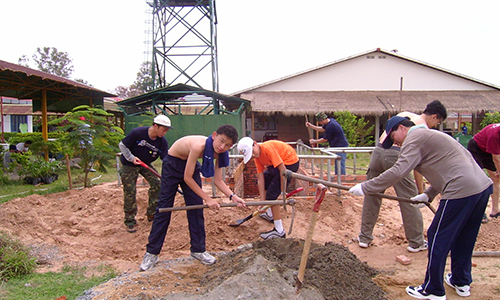 The way to go: Building self-supporting churches