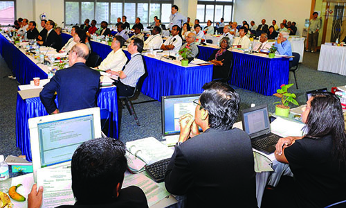 GC decides on major decisions and elects key officers