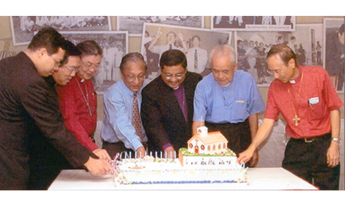 Worship and songs in Spore’s four official languages