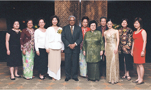Dinner held to raise hospice awareness