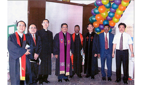 3 Annual Conference churches worship under one roof