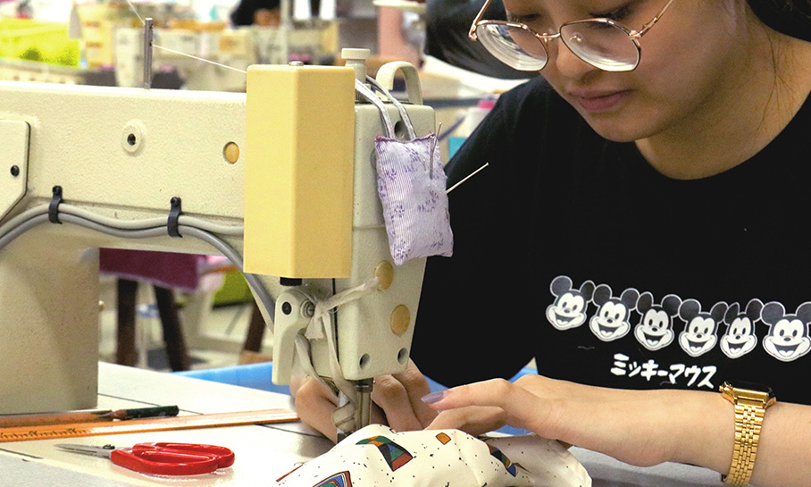 CYC: 300k Masks for Migrants