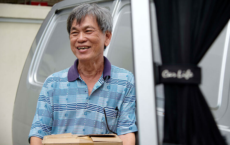 Eat Share Connect: Sharing meals, touching lives.