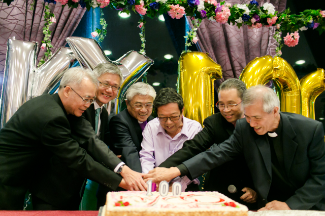 Kum Yan MC: 100 Years in Thanks