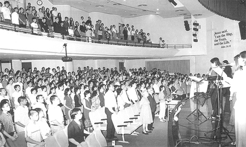 138 people received as  founding members of LWMC