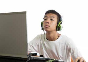 Unlinking teen self-worth from social media