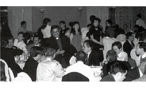 Drawing businessmen and professionals to missions work