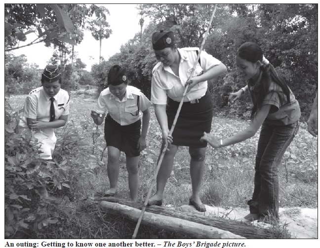 Dedication Service of Boys’ Brigade Learning Centre in Siem Reap