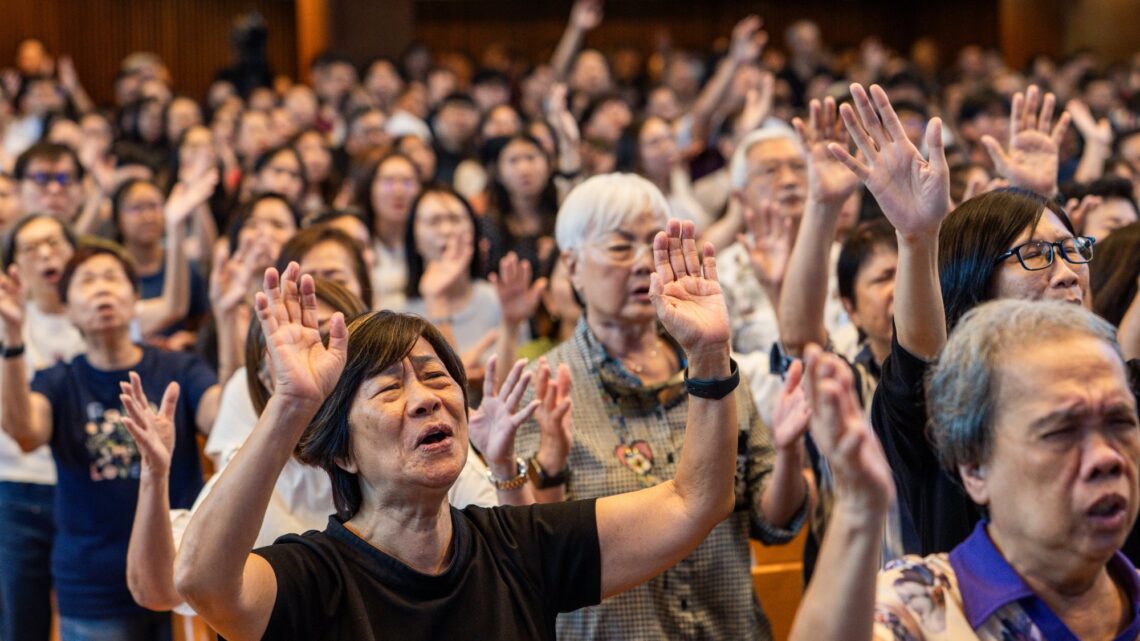 Saying yes to God: TRAC’s prayer conference draws 1,300 Methodists
